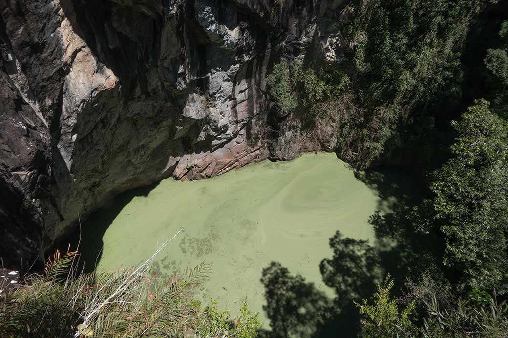 Mount Hypipamee Crater