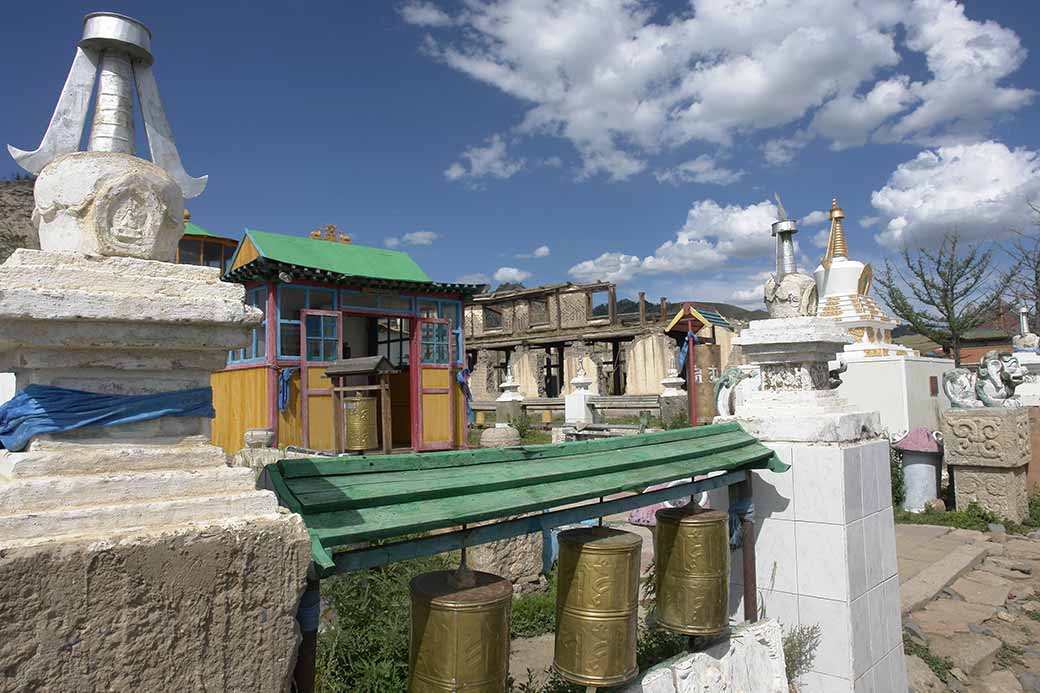 Buyandelgerüülekh Khiid