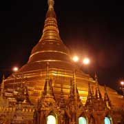 Night around the zedi