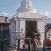 Small temple and children